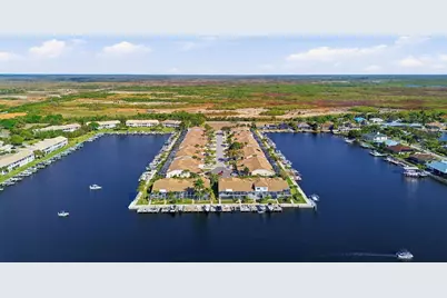 285 Stella Maris Drive S, Naples, FL 34114 - Photo 3