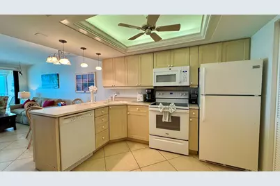 890 S Collier Boulevard #705, Marco Island, FL 34145 - Photo 9