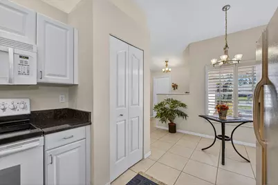 441 Saint Andrews, Naples, FL 34113 - Photo 7