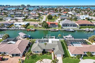 1160 Martinique Ct, Marco Island, FL 34145 - Photo 5