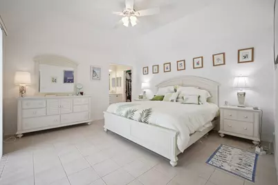 1060 Mendel Avenue, Marco Island, FL 34145 - Photo 15