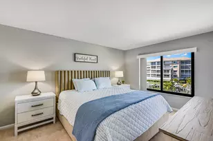 908 Collier Ct, Marco Island, FL 34145 - Photo 15