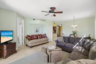 230 Newport Dr, Naples, FL 34114 - Photo 7