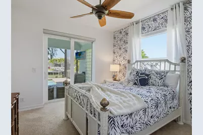 366 Grapewood Court, Marco Island, FL 34145 - Photo 19