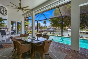 366 Grapewood Ct, Marco Island, FL 34145 - Photo 3