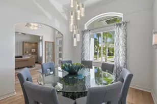 366 Grapewood Ct, Marco Island, FL 34145 - Photo 9