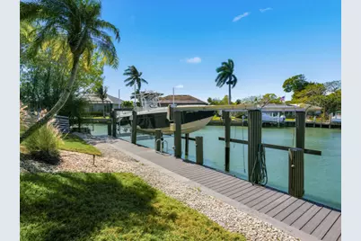 366 Grapewood Court, Marco Island, FL 34145 - Photo 37