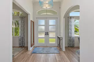 366 Grapewood Ct, Marco Island, FL 34145 - Photo 7