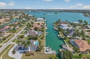 1401 Salvadore Ct, Marco Island, FL 34145 - Photo 35