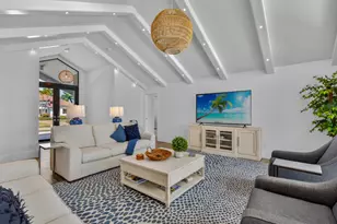 1401 Salvadore Ct, Marco Island, FL 34145 - Photo 5