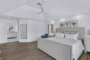 1401 Salvadore Ct, Marco Island, FL 34145 - Photo 13