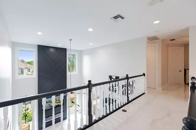 1045 Cottonwood Court, Marco Island, FL 34145 - Photo 25