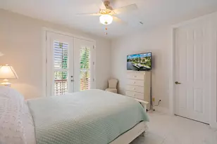 1045 Cottonwood Ct, Marco Island, FL 34145 - Photo 27