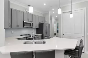 238 Indies Dr E, Naples, FL 34114 - Photo 9