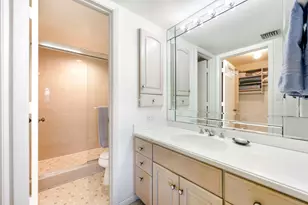 860 Panama Ct, Marco Island, FL 34145 - Photo 17