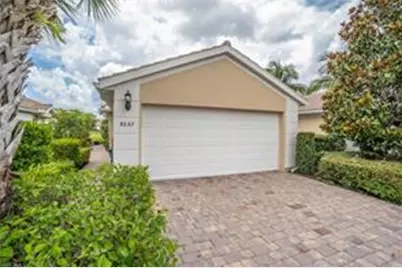 8687 Genova Court, Naples, FL 34114 - Photo 5