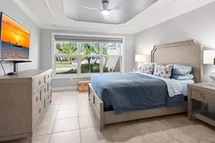 8687 Genova Ct, Naples, FL 34114 - Photo 17