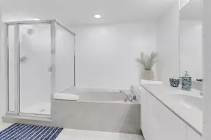 990 Cape Marco Dr, Marco Island, FL 34145 - Photo 31