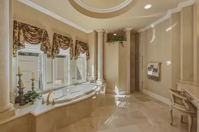 3840 Isla Del Sol Way, Naples, FL 34114 - Photo 15