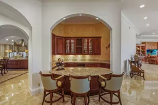 3840 Isla Del Sol Way, Naples, FL 34114 - Photo 7