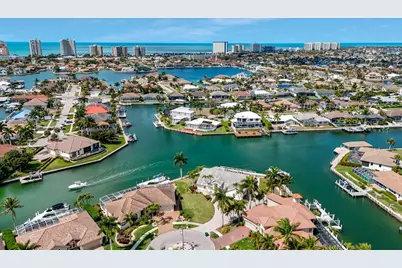 1063 Whiteheart Court, Marco Island, FL 34145 - Photo 5