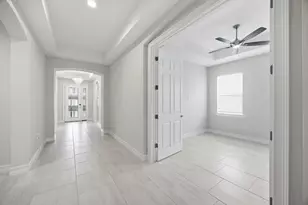 14520 Stern Wy., Naples, FL 34114 - Photo 3