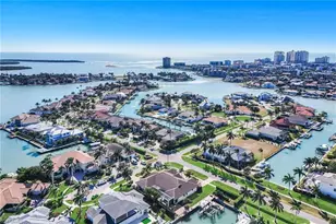 1400 Forrest Ct, Marco Island, FL 34145 - Photo 47