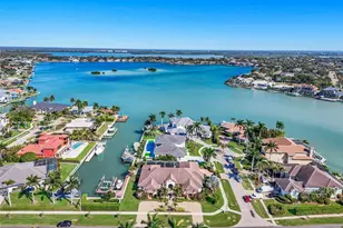 1400 Forrest Ct, Marco Island, FL 34145 - Photo 3