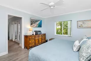 3032 Sandpiper Bay Cir, Naples, FL 34112 - Photo 21