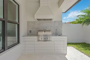 7968 Cordoba Pl, Naples, FL 34113 - Photo 21