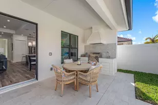 7968 Cordoba Pl, Naples, FL 34113 - Photo 23