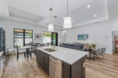 7968 Cordoba Place, Naples, FL 34113 - Photo 7