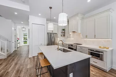 7968 Cordoba Place, Naples, FL 34113 - Photo 5