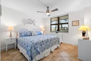 380 Seaview Ct, Marco Island, FL 34145 - Photo 17