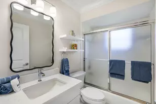 711 Tigertail Ct, Marco Island, FL 34145 - Photo 15