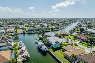 798 Sea Ct, Marco Island, FL 34145 - Photo 43
