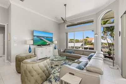 798 Sea Court, Marco Island, FL 34145 - Photo 7