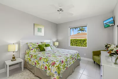 798 Sea Court, Marco Island, FL 34145 - Photo 17