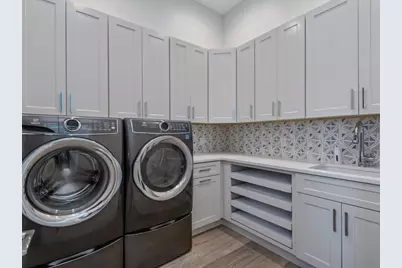 296 Seabreeze Drive, Marco Island, FL 34145 - Photo 15