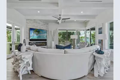 296 Seabreeze Drive, Marco Island, FL 34145 - Photo 13