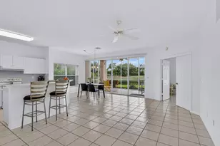 5210 Birmingham Dr, Naples, FL 34110 - Photo 7