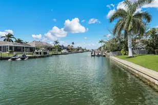 316 Waterleaf Ct, Marco Island, FL 34145 - Photo 43
