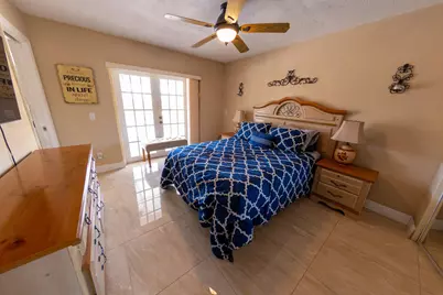 188 Gulfstream Street, Marco Island, FL 34145 - Photo 9