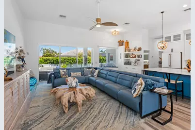 679 Seagrape Drive, Marco Island, FL 34145 - Photo 5