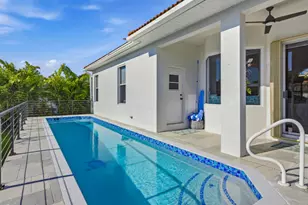 679 Seagrape Dr, Marco Island, FL 34145 - Photo 33