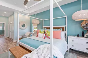 679 Seagrape Dr, Marco Island, FL 34145 - Photo 15