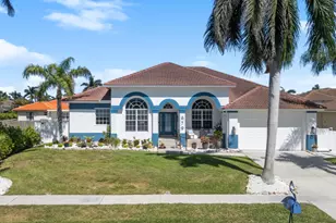 679 Seagrape Dr, Marco Island, FL 34145 - Photo 39