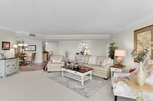 848 Collier Ct, Marco Island, FL 34145 - Photo 3