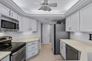 929 Collier Ct, Marco Island, FL 34145 - Photo 13