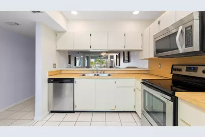 160 Palm Drive #4, Naples, FL 34112 - Photo 3